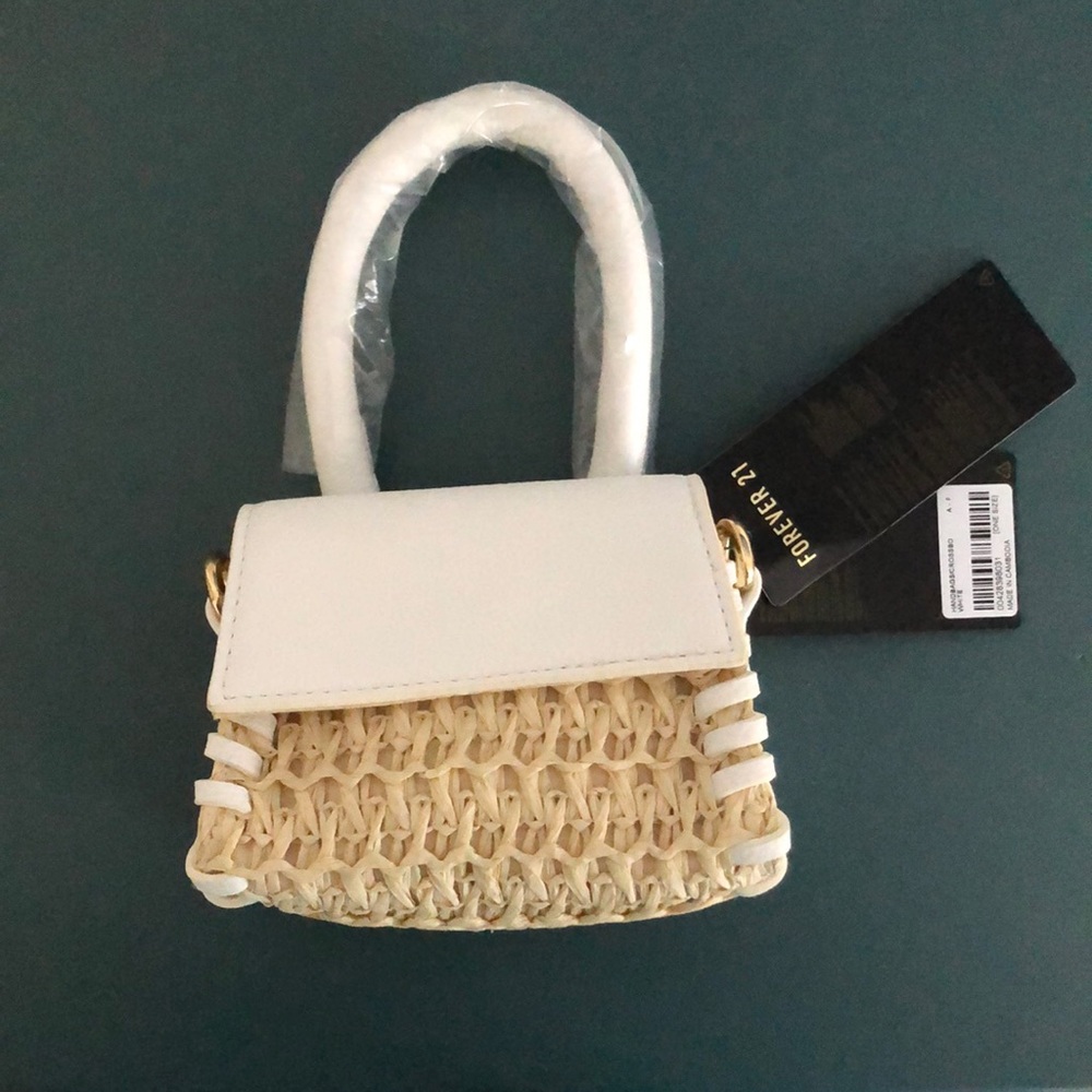 NWT Raffia Mini Purse
